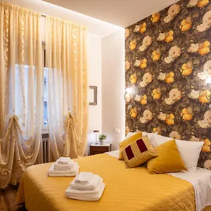 Smooth Mansion In Ponte Vecchio Appartement Florence